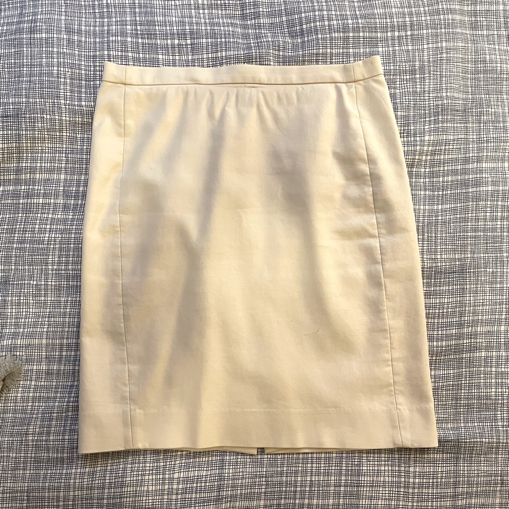 JCrew Cream Pencil Skirt - Size 4